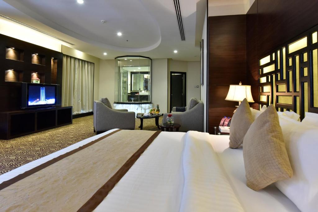 Awaliv International Hotel