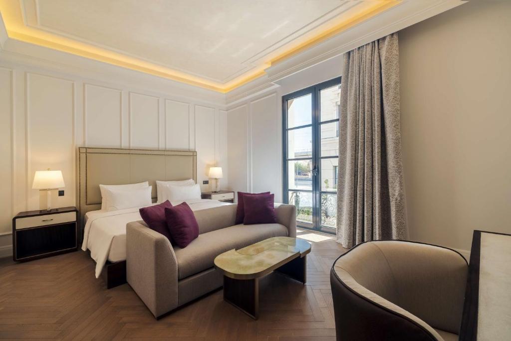 Mansard Radisson Collection Hotel