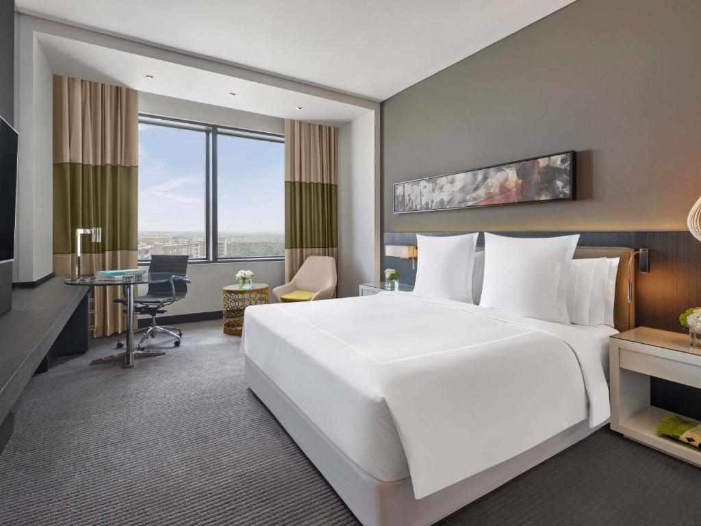 Fairmont Hotel