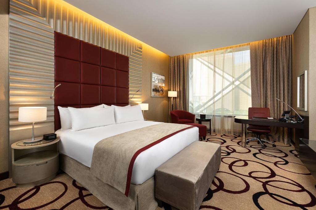Crowne Plaza Rdc Hotel