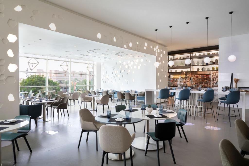 Le Meridien Hotel
