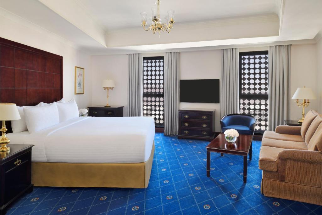 Dar Al Hijra InterContinental Hotel