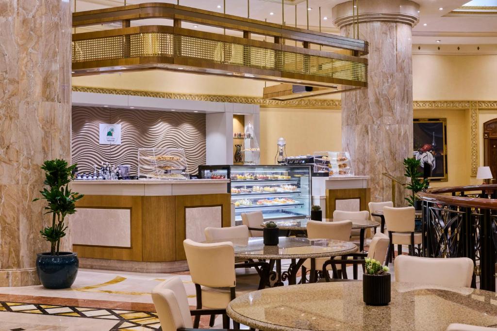 Dar Al Iman InterContinental Hotel