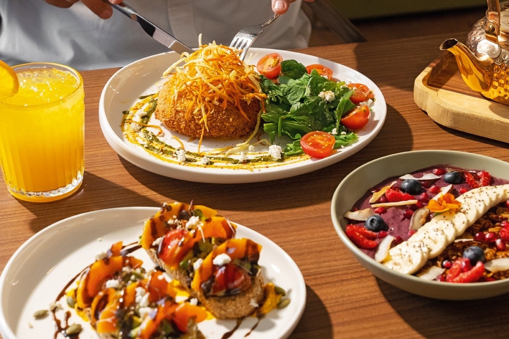 Meez Restaurant