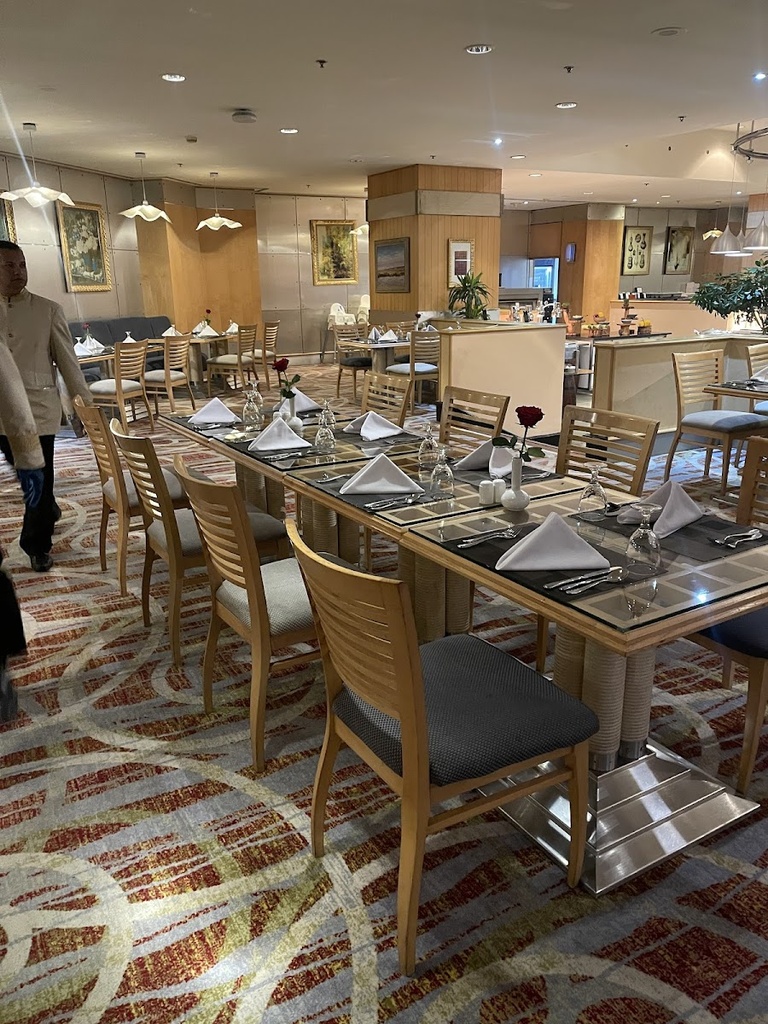 AlSafina Resturant