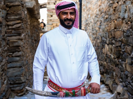 Exploring Shada Mountain & The Historic Dha'in Village