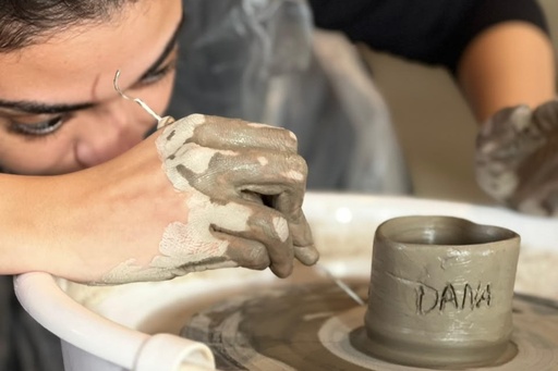 [D010174] Pottery experiences